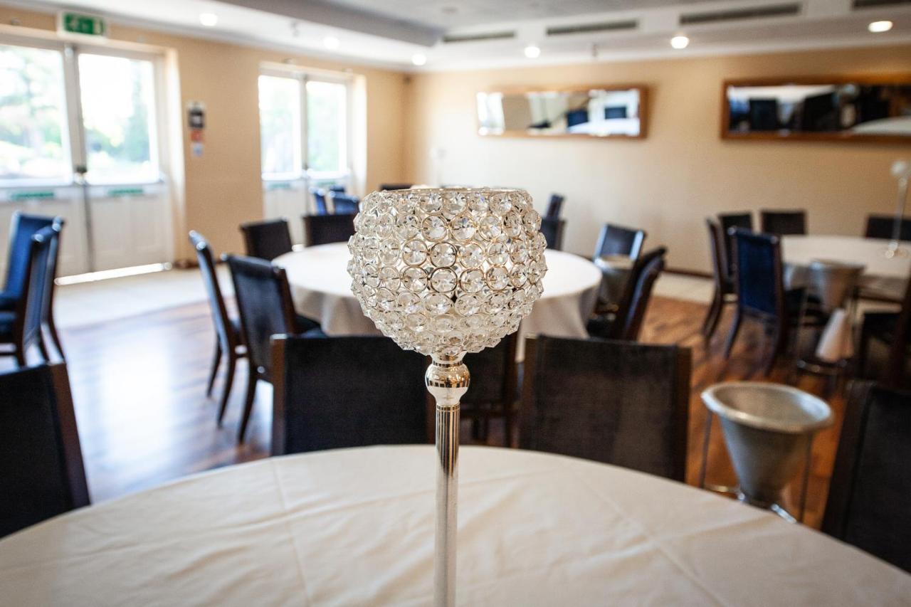 Berwick Manor Hotel Rainham  Luaran gambar