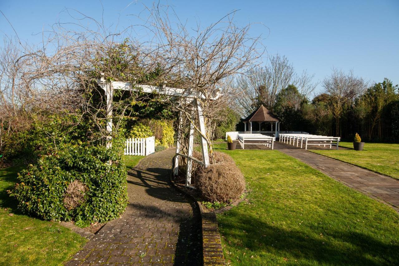 Berwick Manor Hotel Rainham  Luaran gambar