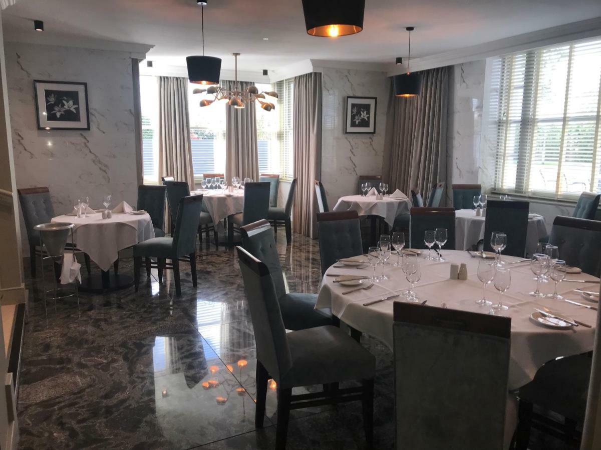 Berwick Manor Hotel Rainham  Luaran gambar